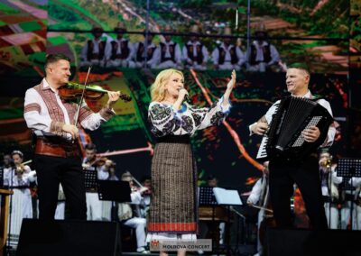 Adriana Ochișanu, Edgar Ștefăneț, Marcel Ștefăneț